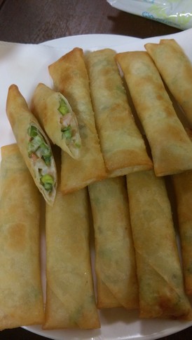 子供が食べやすいエビ春巻き♡