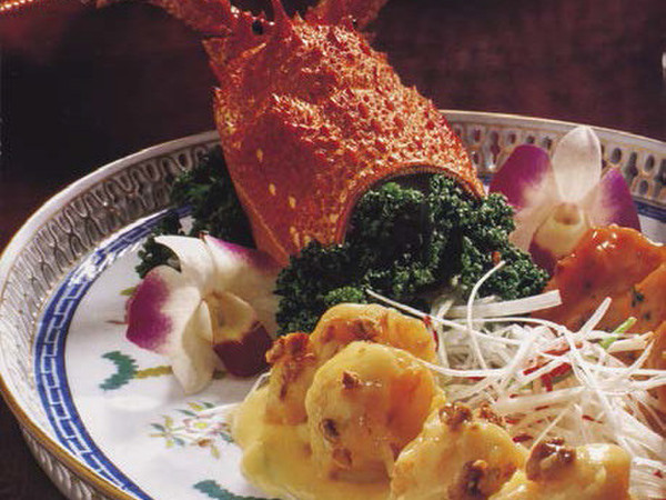 伊勢えびのマヨネーズあえジン風味