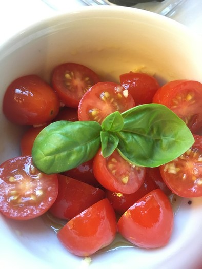 プチトマトのイタリアンマリネの写真