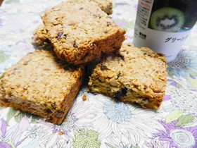 グラノーラバーは手作りで!