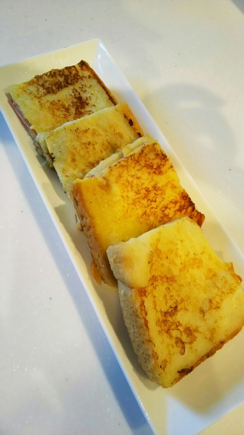 ハムとチーズのフレンチトーストの画像