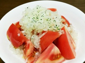 玉葱たっぷり~♡トマトのサラダ