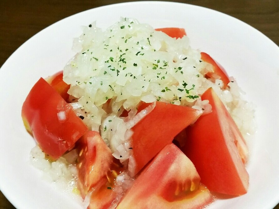玉葱たっぷり～♡トマトのサラダの画像