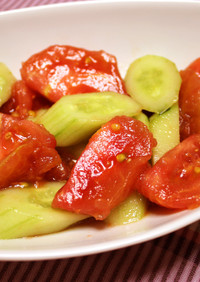 低カロリー☆きゅうりとトマトの黒酢サラダ