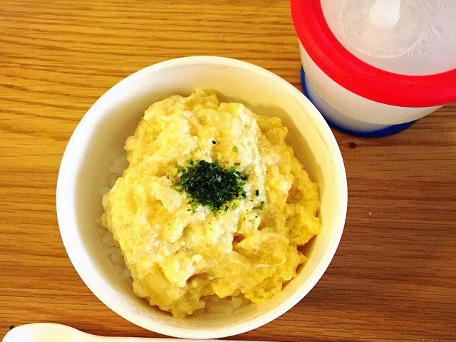とろとろ卵の親子丼 離乳食中期 レシピ 作り方 By ちみぷぅ クックパッド 簡単おいしいみんなのレシピが365万品