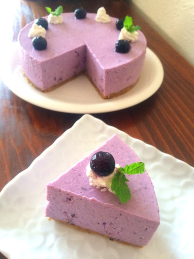 お豆腐のブルーベリーレアチーズケーキの写真
