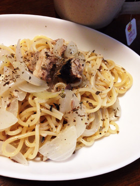 さば缶とレモンのワンポットパスタ