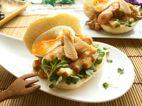 ごてもりドッグ✿とろ~り半熟チーズカレー