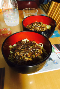 韓国 ジャージャー麺