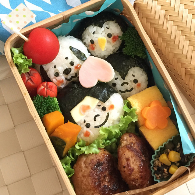 桃太郎弁当 子供の日 遠足 キャラ弁 レシピ 作り方 By Yokkoiro クックパッド 簡単おいしいみんなのレシピが377万品