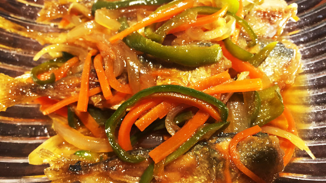子供向け 野菜たっぷり小アジの南蛮漬け レシピ 作り方 By なぐママ クックパッド 簡単おいしいみんなのレシピが353万品