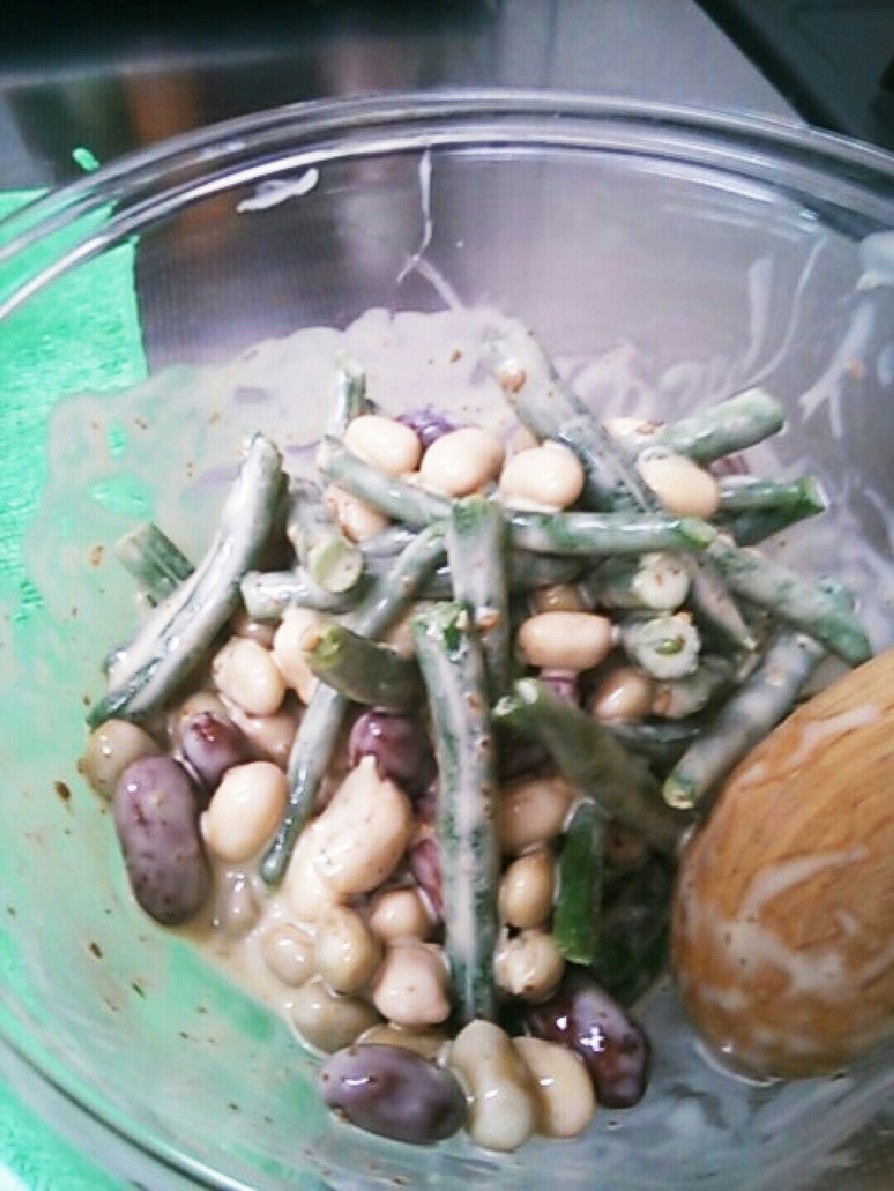 豆といんげんの簡単胡麻和えの画像