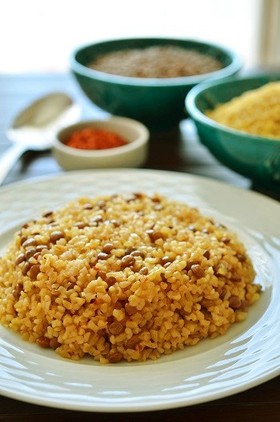 トルコ料理☆緑レンズ豆のブルグルピラフ