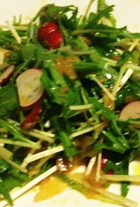 激ウマ、水菜とラディッシュの中華サラダ