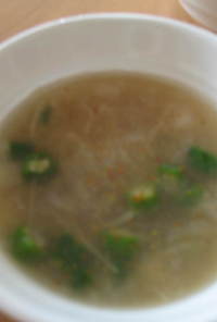 オクラと長いもの冷たいスープ