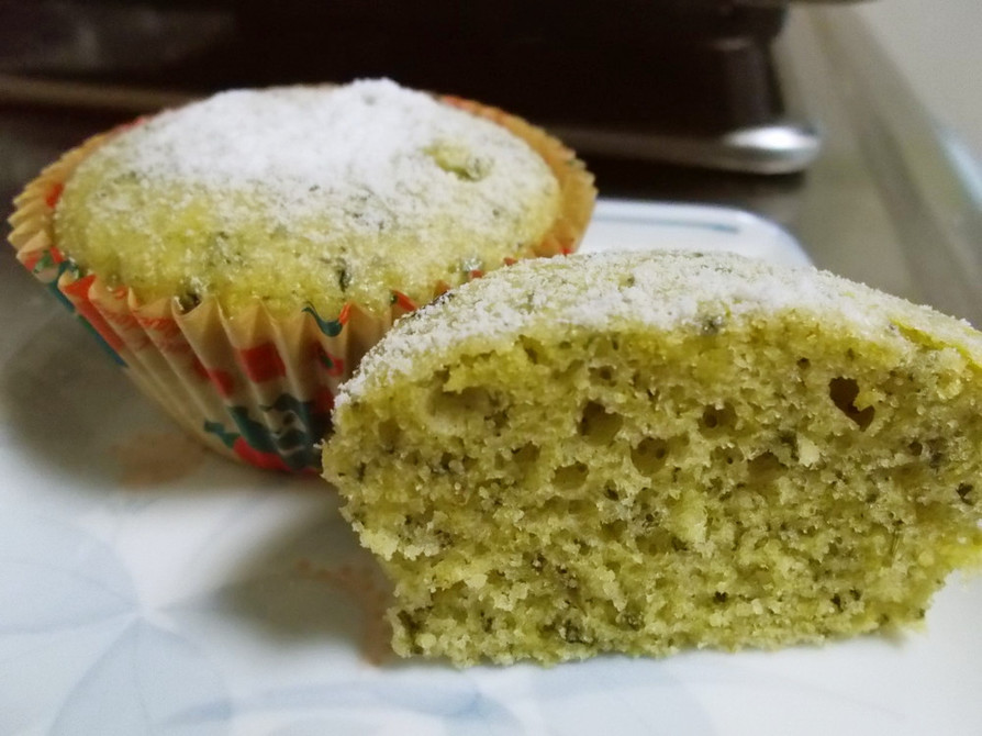 緑茶葉で♡和風カップケーキの画像