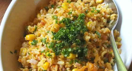 残りご飯でパラパラ 簡単カレーピラフ レシピ 作り方 By Emyo クックパッド 簡単おいしいみんなのレシピが360万品