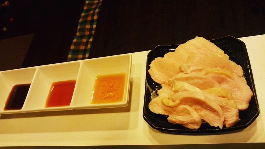おつまみに～ノンオイル鶏ムネ肉のタタキ風の画像