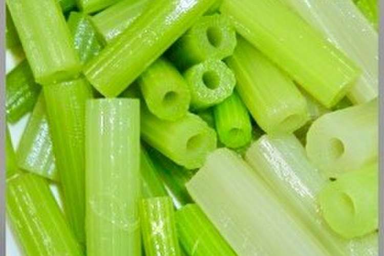 全工程図解説付き ふきの下処理のやり方 レシピ 作り方 By しるびー１９７８ クックパッド 簡単おいしいみんなのレシピが365万品