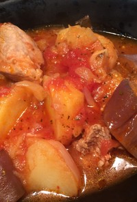 豚肉と野菜のトマトシチュー