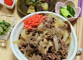 新玉ねぎ☆たっぷりの牛丼