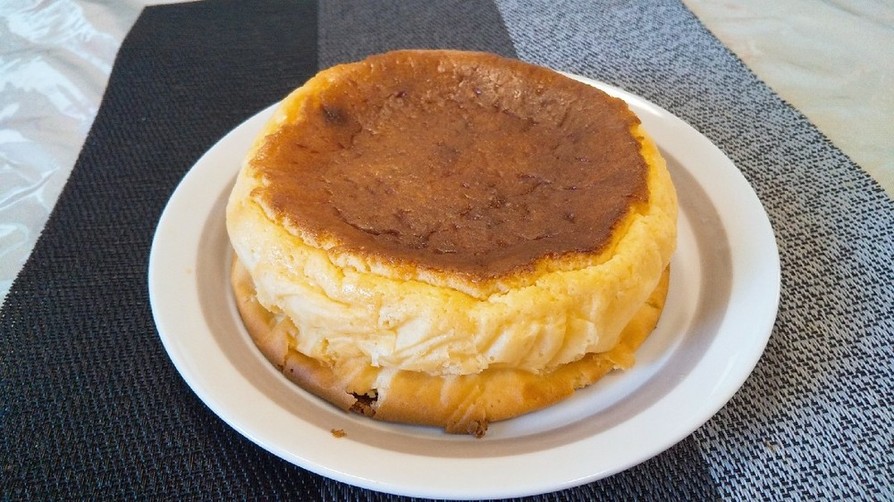 バスク風ヘルシーチーズケーキの画像