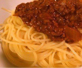 シチュールウで簡単ボロネーゼ風パスタ*