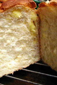 チーズパンミックスでもちふわハード食パン