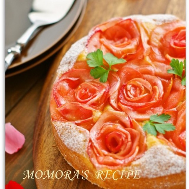 簡単hm記念日や母の日 林檎の薔薇ケーキ レシピ 作り方 By ももら クックパッド