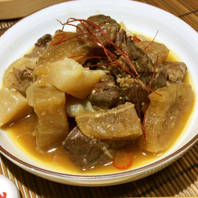 圧力鍋で、牛すじの煮込み
