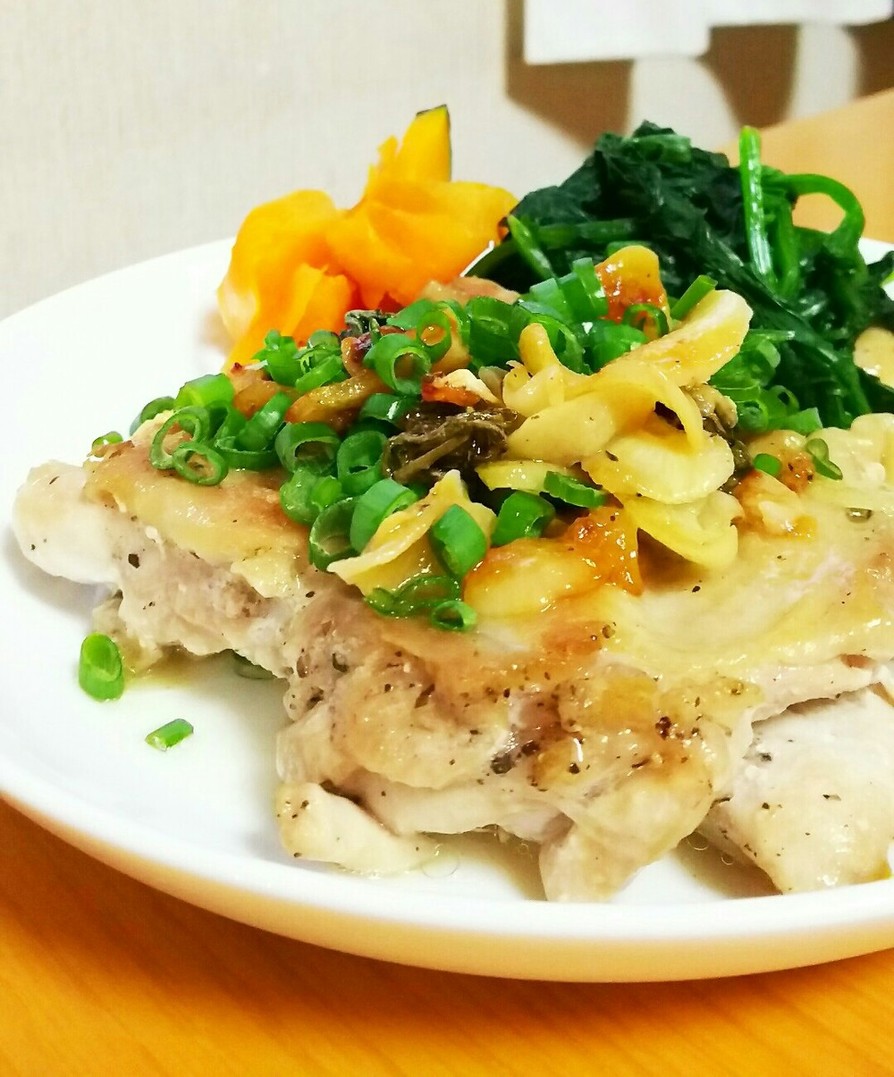 ガーリックハーブチキンソテー by しじみごはん 【クックパッド】 簡単おいしいみんなのレシピが395万品