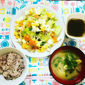 キャベツとしめじの温野菜サラダ