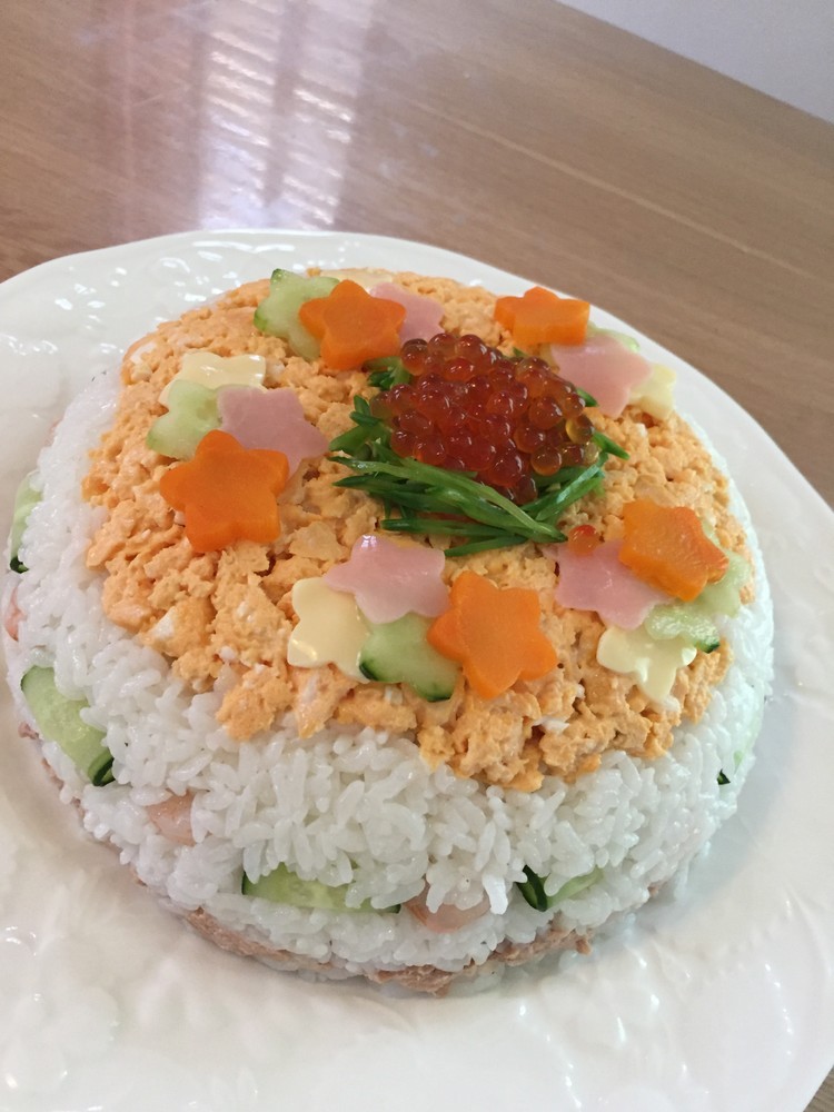 お祝い押し寿司の画像