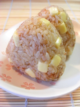 ✿チーズおかかおにぎり✿