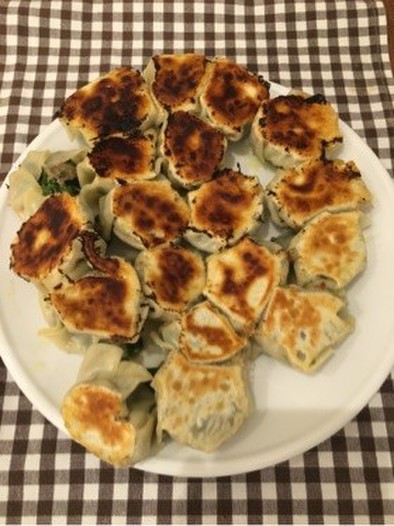 【超簡単！】餃子に飽きたらニラ饅頭の写真