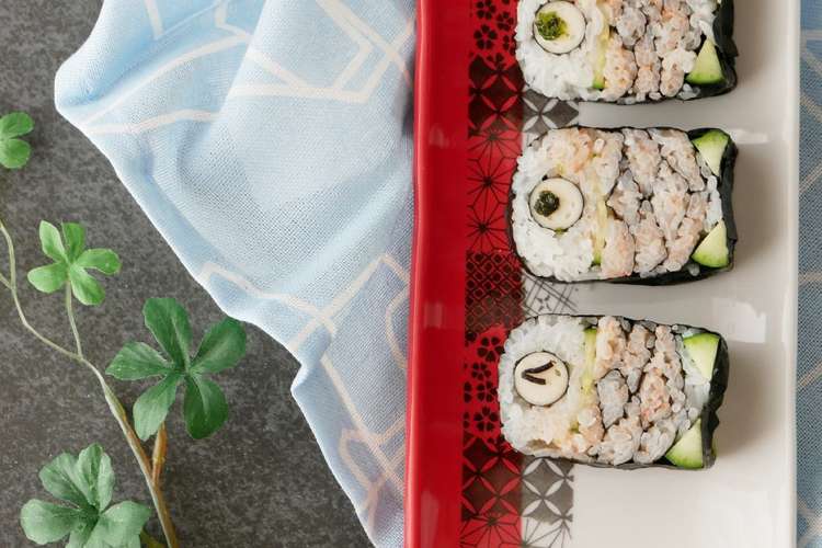 デコ巻き寿司 鯉のぼり レシピ 作り方 By Sweeterm クックパッド 簡単おいしいみんなのレシピが371万品