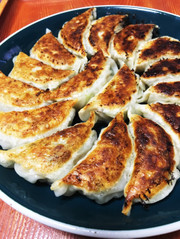 旨味ぎゅうぎゅう♡焼き餃子♡の写真