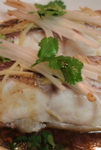 香港人の至福のひと時　レンジで皇醤蒸し魚