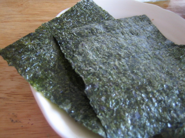レンジがあれば海苔が湿気ても大丈夫 レシピ 作り方 By よっすぃーー クックパッド 簡単おいしいみんなのレシピが354万品