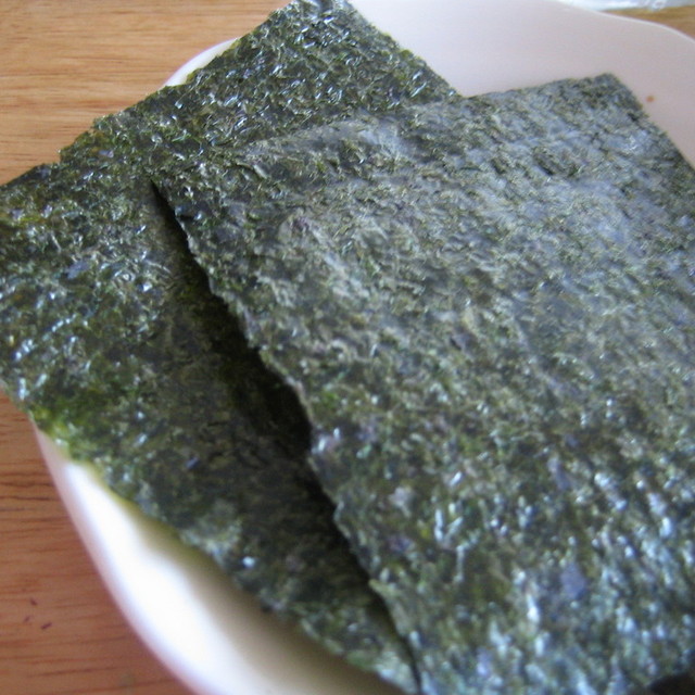 レンジがあれば海苔が湿気ても大丈夫 レシピ 作り方 By よっすぃーー クックパッド 簡単おいしいみんなのレシピが356万品