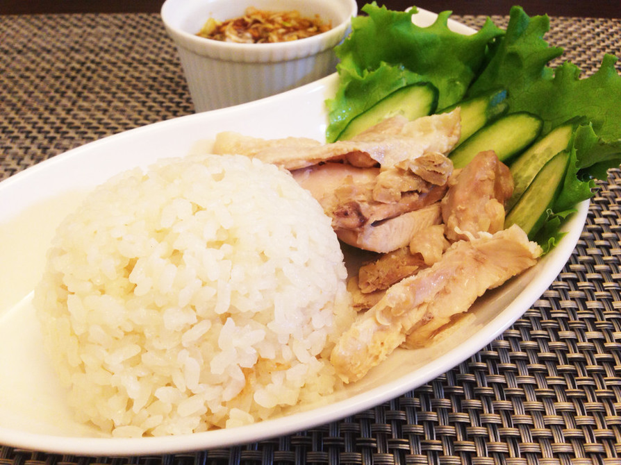 海南鶏飯 シンガポールチキンライスの画像