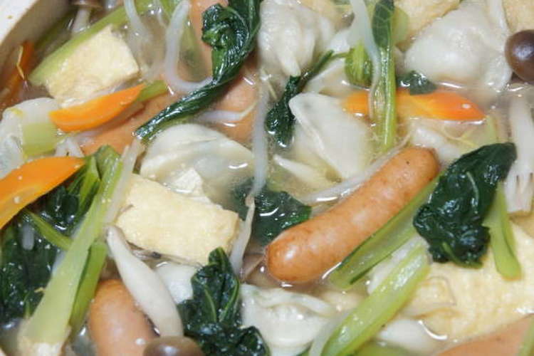 小松菜たっぷりの水餃子鍋 レシピ 作り方 By さつきa クックパッド 簡単おいしいみんなのレシピが352万品