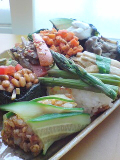 野菜たっぷり♪野菜の寿司の写真