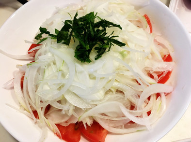 新玉ねぎとトマトのサラダ♡の写真