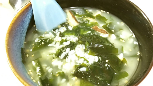 簡単 雑炊風お茶漬け 夜食にどうぞ レシピ 作り方 By 富士山泰山 クックパッド 簡単おいしいみんなのレシピが350万品