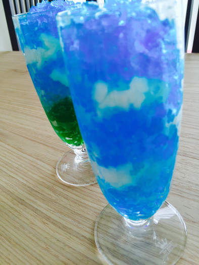 簡単可愛い☆かき氷シロップで青空ゼリー！の写真
