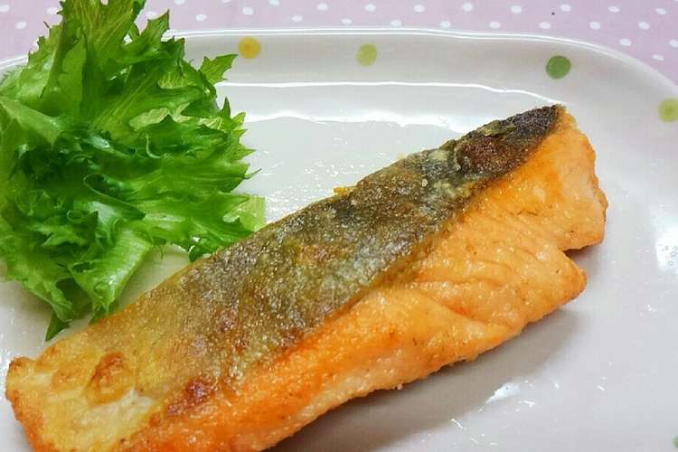 鮭のムニエル 楽チンの一品 レシピ 作り方 By くいっくひ よ こ クックパッド 簡単おいしいみんなのレシピが354万品