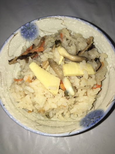 マテ貝の炊き込みご飯（小さいマテ貝）の写真