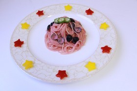 星とリボンデュエットパスタピンクカレー風