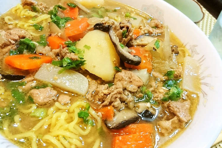 リメイク 絶品 豚汁 豚汁ラーメン レシピ 作り方 By ｓ４ クックパッド